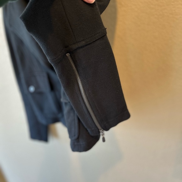 Anthropologie Sylvia Black Blazer with Button Front and Zip Sleeves Size S - Picture 9 of 11